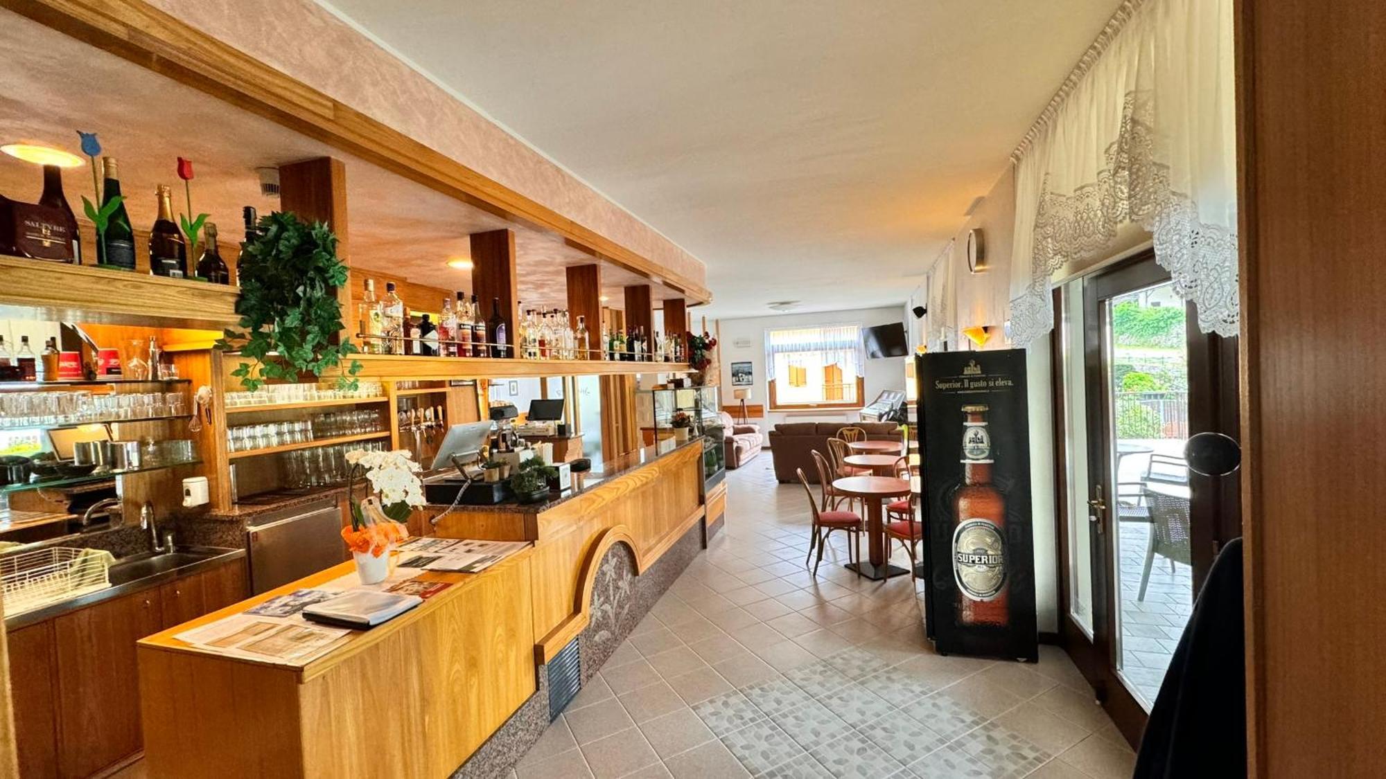 Albergo Stella Alpina Tenno Kültér fotó