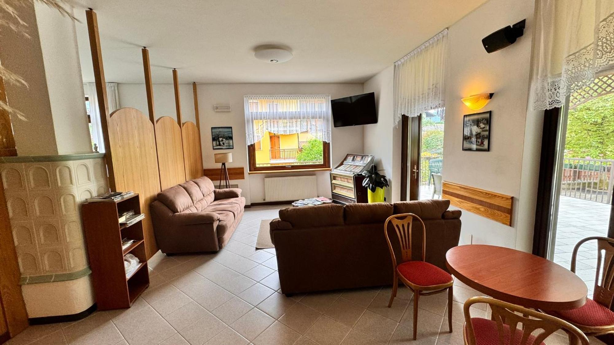 Albergo Stella Alpina Tenno Kültér fotó