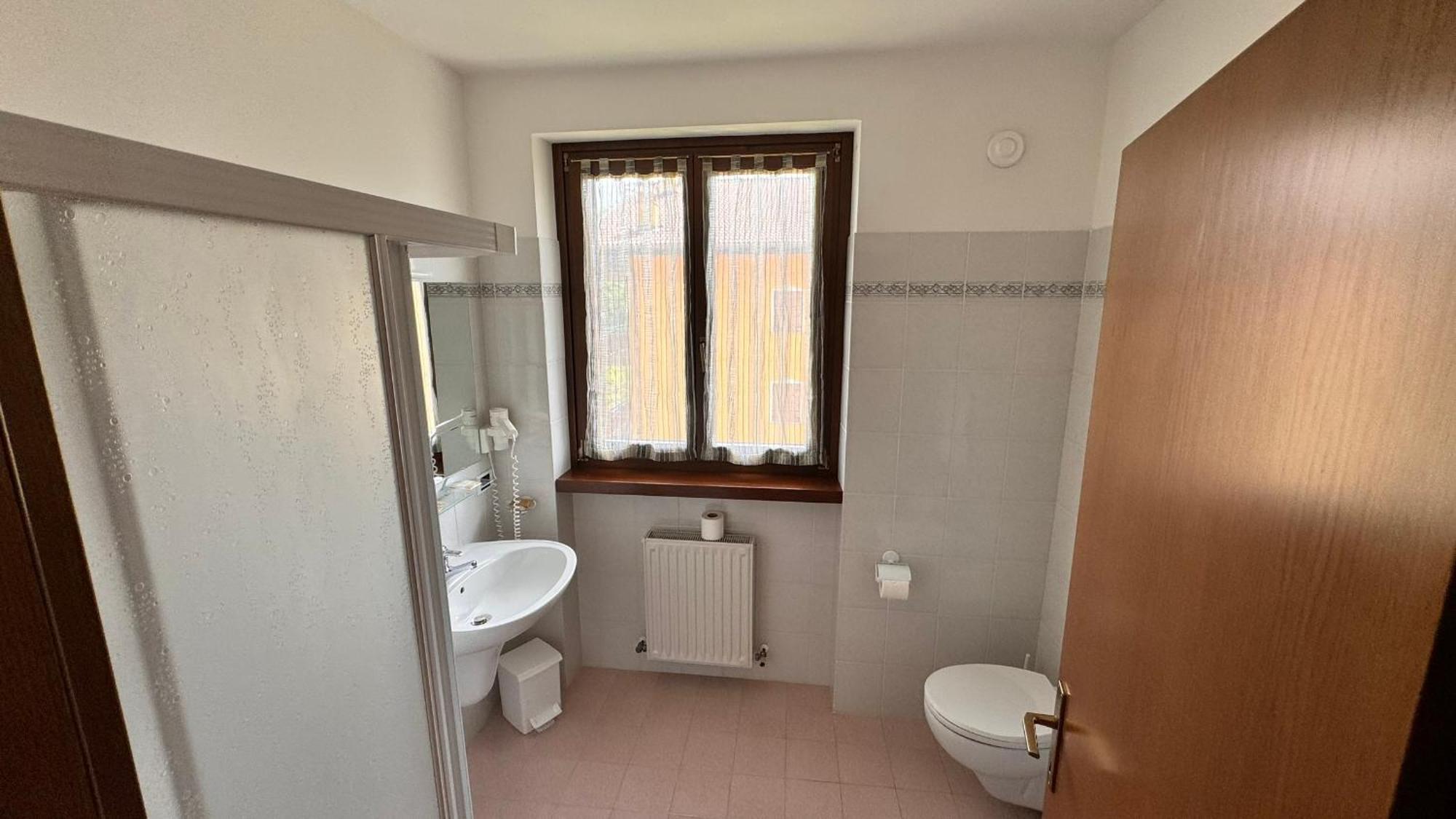 Albergo Stella Alpina Tenno Kültér fotó