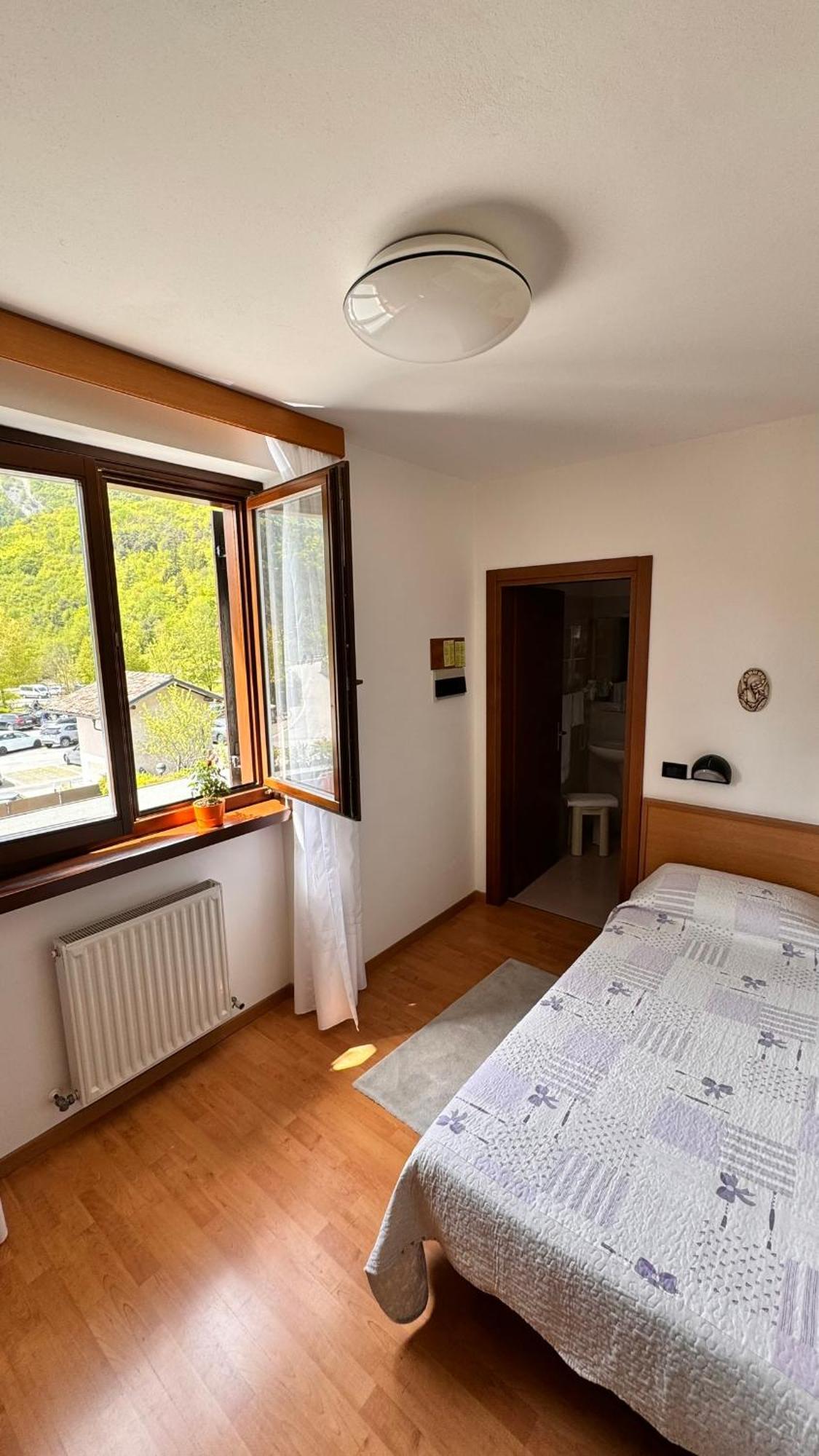 Albergo Stella Alpina Tenno Kültér fotó