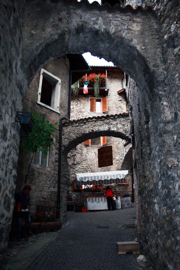 Albergo Stella Alpina Tenno Kültér fotó